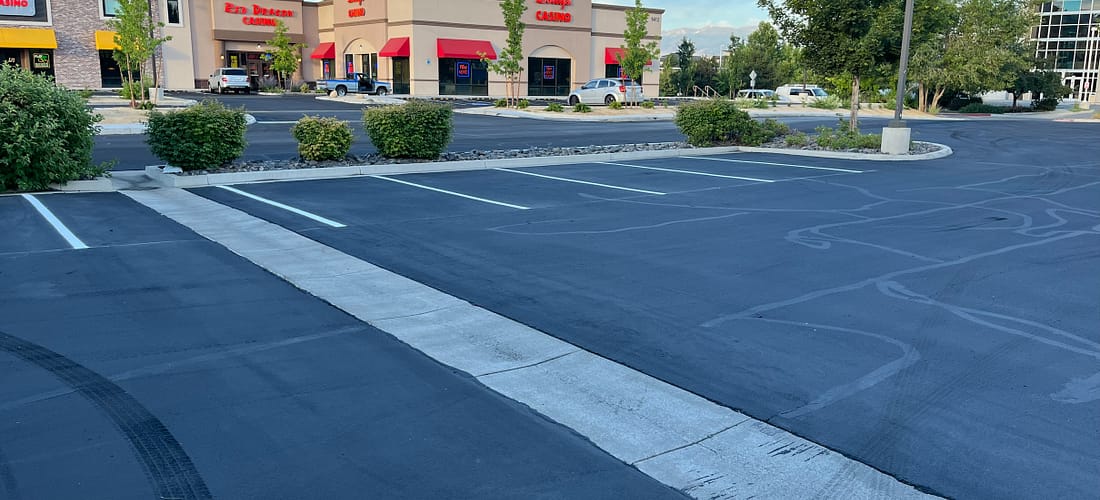 Can Asphalt Sealcoating Take Place at Night?