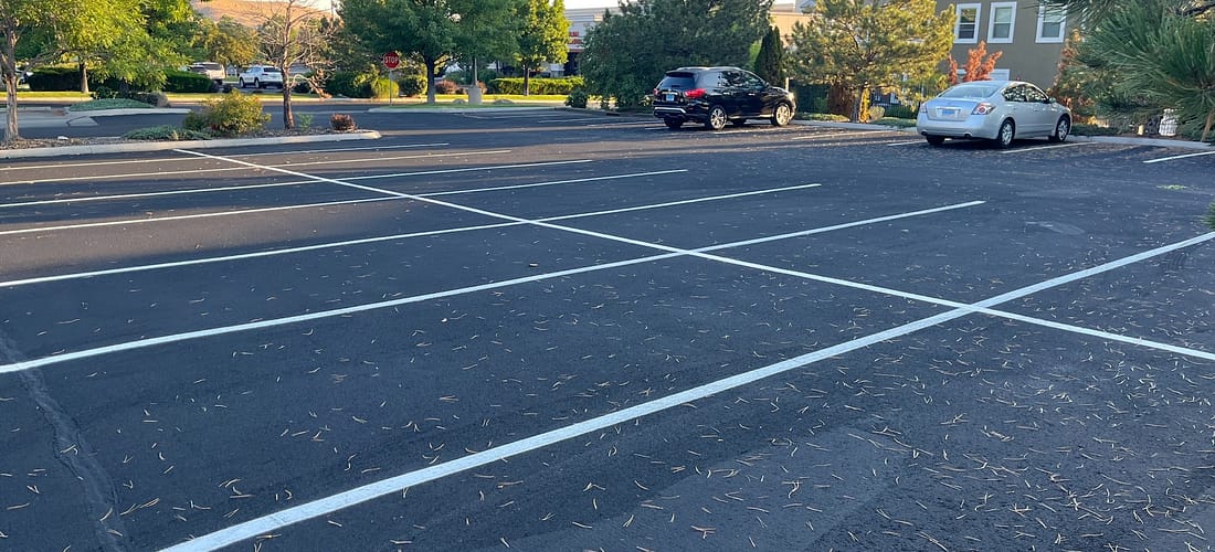 What Is Commercial Asphalt Maintenance?