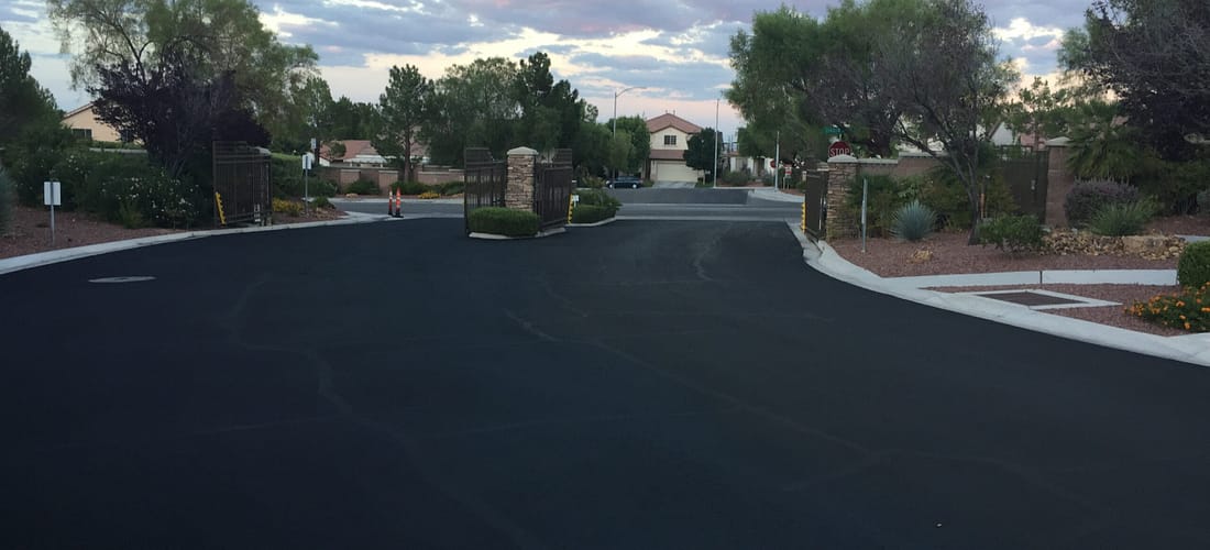 Sealcoating Tips For HOAs